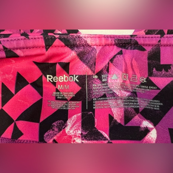 Reebok cropped yoga pants, preowned EUC size M - Picture 4 of 6